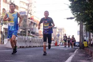 BIB: 12868, 11418
                            <button type="button" onclick="openModal(3747719)" class="btn btn-primary btn-sm float-right btn-popup" data-toggle="modal" data-target=".modal-high-quality">
                        <i class="fas fa-shopping-cart"></i> Add to Cart
                    </button>
                                            <button type="button" onclick="isThisMe(3747719, true)" class="btn btn-success btn-sm float-right btn-popup btn-isme hidden" data-toggle="tooltip" data-placement="bottom" title="นี่คือรูปของคุณใช่ไหม คลิกที่นี่เพื่อเอาเข้าอัลบั้ม">
                        <i class="fas fa-plus"></i> Add to album
                    </button>
                    <button type="button" onclick="isThisMe(3747719, false)" class="btn btn-warning btn-sm float-right btn-popup btn-isnotme hidden">
                        <i class="fas fa-ban"></i> Remove from album
                    </button>